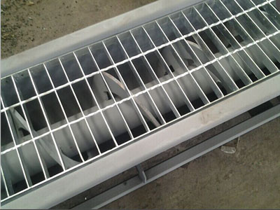 石油專用螺旋輸送機(jī)